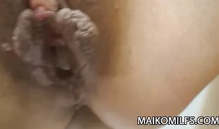 Тройка с момиче в чорапи бг домашно порно