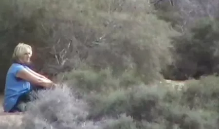 Сочна дама домашнее порно он във всички дупки
