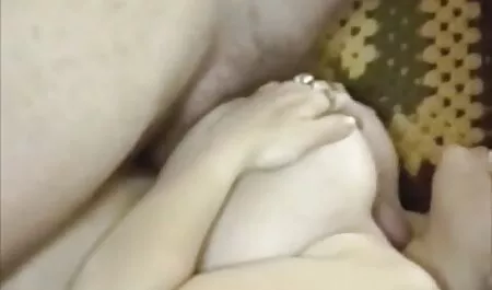 Горещ иконом, любителски секс силни хора