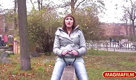 Член на кралската аматьорско българско порно руска леля